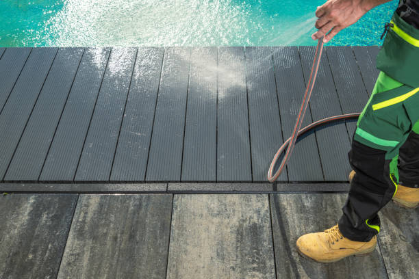 Best Commercial Building Pressure Washing  in Myrtle Grove, FL